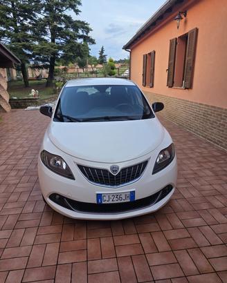 Lancia Ypsilon 1.0 FireFly 5 porte S&S Hybrid Ecoc