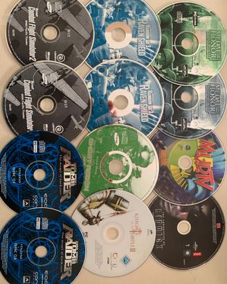 Lotto di 12 videogiochi per PC