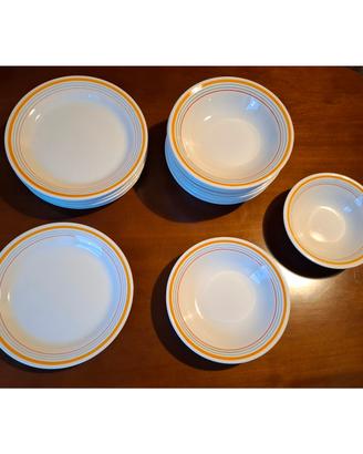 Servizio di piatti Ironstone Tableware