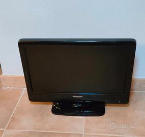 TV Philips LCD modello 19PFL3404D/12