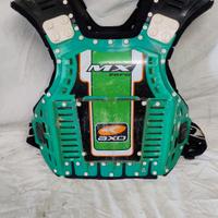 pettorina AXO pantaloni e maglietta 