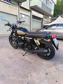 Royal Enfield Altro