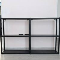 Struttura ikea da parete con ripiani