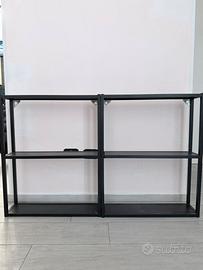 Struttura ikea da parete con ripiani