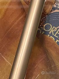 Tubo per tenda argentato