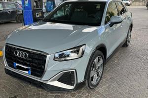Audi Q2 - 40000 km - perfette condizioni