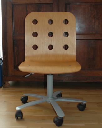 Sedia da scrivania Ikea in legno con 5 rotelle