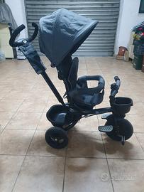 Triciclo per bambini dai 9 mesi ai 25 kg 