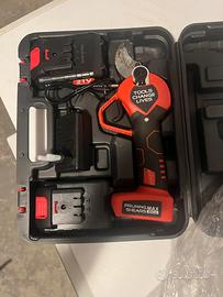 Forbici da potatura a batteria