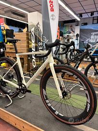 gravel MEGAMO SILK 02 tg XL BEIGE ZIPP 303s XPLR