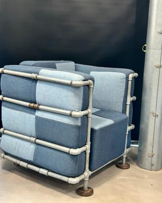 Poltrona design Industrial jeans e tubi zincati