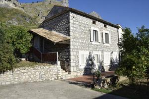 Villa di 135 m² con 5 locali a Ausonia