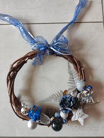 ghirlanda natalizia blu e argento 