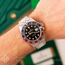 Rolex GMT-Master II Pepsi_126710BLRO_Full Set