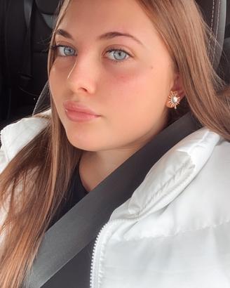 Oss/ baby sitter/ assistenza anziani