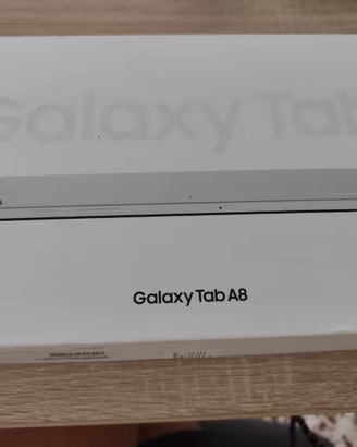 Samsung Galaxy Tab A8 + cover + tastiera bluetooth