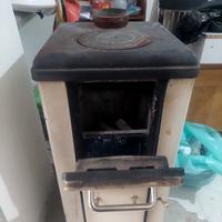 stufa a legna a colonna 