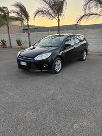 Subito - FOSCOLO AUTOSTORE - Ford Focus 1.6 diesel con motore ...
