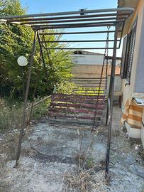 Altalena da ristrutturare 20€