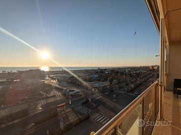 Elegante in centro con terrazzo e p.auto