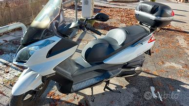 KYMCO DOWNTOWN 300 ABS