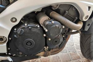 Suzuki GSR 600 leggere descrizione