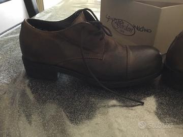 Scarpe in cuoio