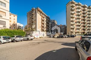 Appartamento in Viale delle Alpi - 160 mq