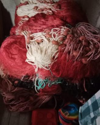 Attrezzi da pesca usati e nuovi