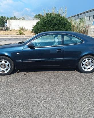 Mercedes CLK 200 kompressor sport 