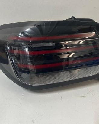 Fanale stop posteriore dx sx peugeot 208 2019>2026