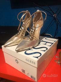 Scarpe con tacco