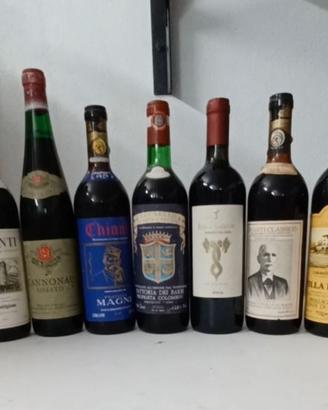 Set bottiglie di vino da collezione