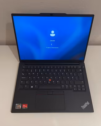 Lenovo E14 Gen5 Ryzen3 7330U 16Gb Ram 256Gb Ssd