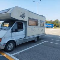 camper Ford aspirato 2500
