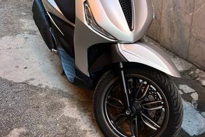 Beverly S 400 hpe ‘23