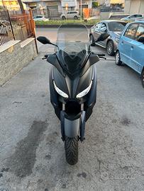 Yamaha X Max