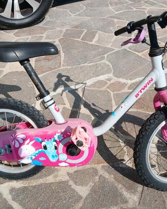 bicicletta con rotelle per bambina