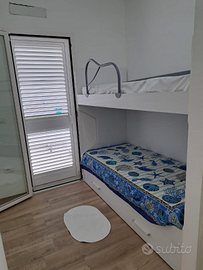 Casa nuova a 300 m spiaggia Salento,clima,solarium