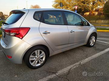Hyundai ix20 14 confort 90 CV GPL