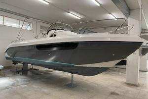 Ranieri Shadow 26