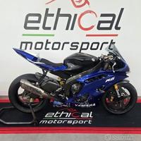 Yamaha r6 pronto pista ----VENDUTA-