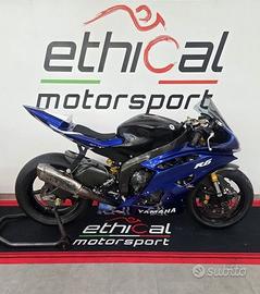 Yamaha r6 pronto pista ----VENDUTA-