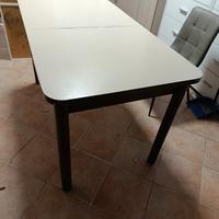 Tavolo allungabile + 6 sedie