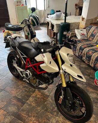 Ducati Hypermotard 1100s 2009