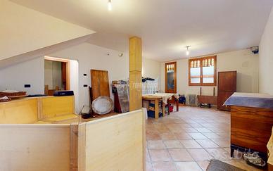 Villetta in bifamiliare con giardino e lastrico so