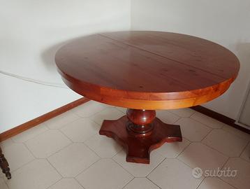 Tavolo in legno