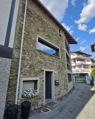 Casa indipendente di 141 m² con 4 locali a Cosio V