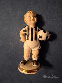 Statuina porcellana C. Villari Juventus CVS 13 cm
