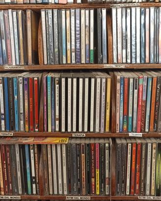 CD e DVD nuovi e usati a metà prezzo